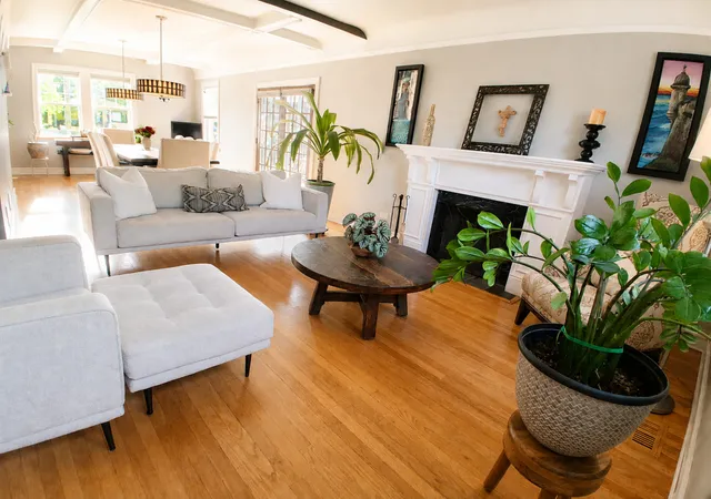 Photo 2 of Sale Pending at 7117 N Ozanam Ave, Chicago, IL 60631 | MLS# 12710855 | Listing updated on 2026-09-05