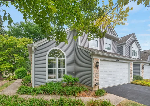 1st image of 1564 Westbury Dr, Hoffman Estates, IL 60192 | MLS# 12710863