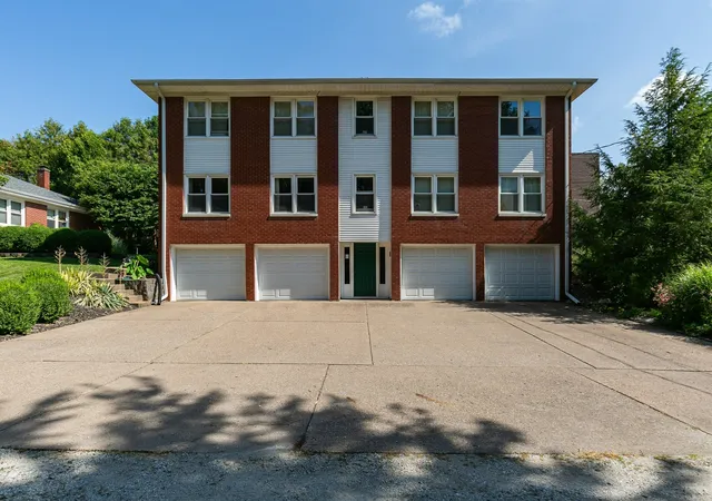 2nd image of 2629 24th St, Rock Island, IL 61201 | MLS# 12710894