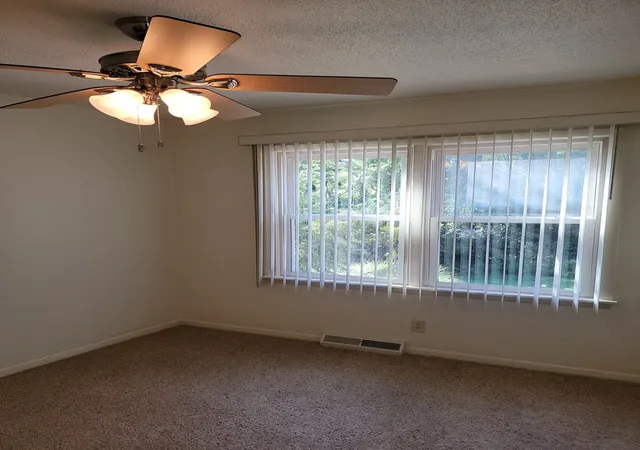 4th image of 2629 24Th St, Rock Island, IL 61201 | MLS# 12710894