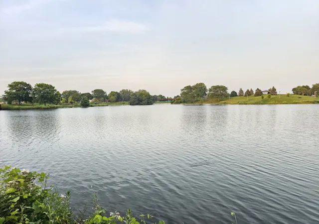 30th image of 11 Crestview Ln #10, Vernon Hills, IL 60061 | MLS# 12710903