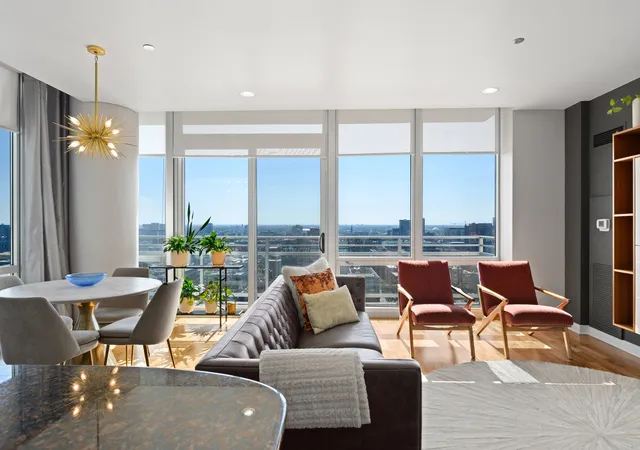 Photo 2 of Condo for sale at 737 W Washington Blvd #2210, Chicago, IL 60661 | MLS# 12710911 | Listing updated on 2026-09-04