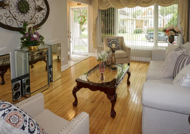 Photo 2 of Single family home for sale at 3318 N Page Ave, Chicago, IL 60634 | MLS# 12710955 | Listing updated on 2026-08-12
