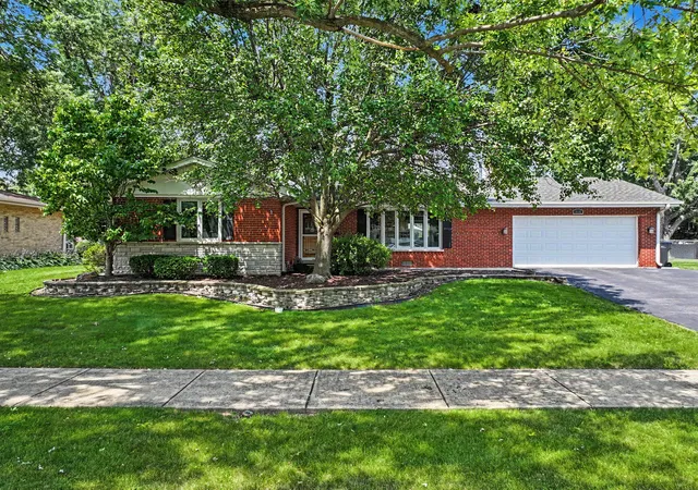 1st image of 8616 W 144th St W, Orland Park, IL 60462 | MLS# 12711012