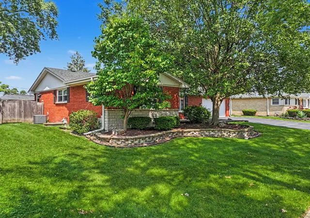 2nd image of 8616 W 144th St W, Orland Park, IL 60462 | MLS# 12711012