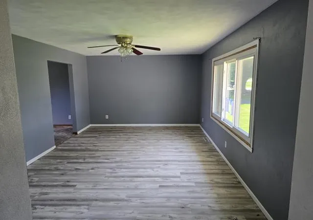 Photo 13 of Sale Pending at 6984 Squaw Prairie Rd, Belvidere, IL 61008 | MLS# 12711087 | Listing updated on 2026-07-30
