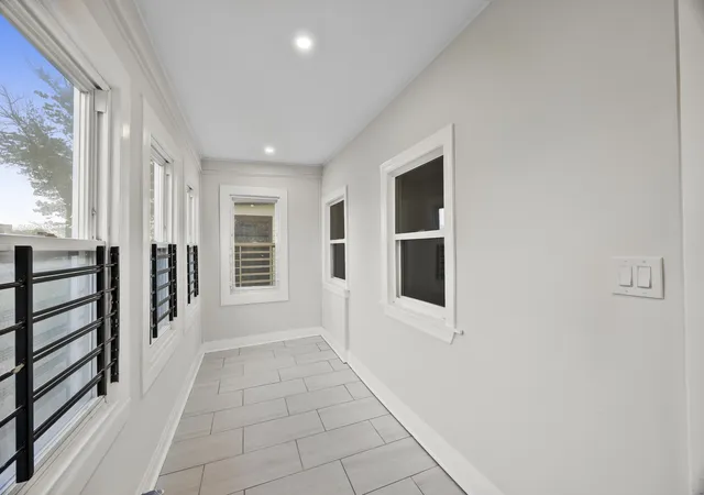 Photo 2 of Single family home for sale at 1429 E End Ave, Chicago Heights, IL 60411 | MLS# 12711128 | Listing updated on 2026-09-23