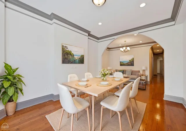 Listing Photo 4 - Condo for sale in building located at 438 E 45th Pl, Chicago, IL 60653