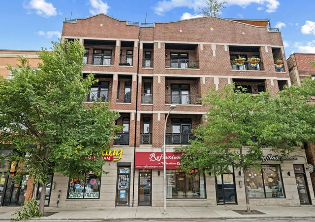 1st image of 3414 N Sheffield Ave #4, Chicago, IL 60657 | MLS# 12711186