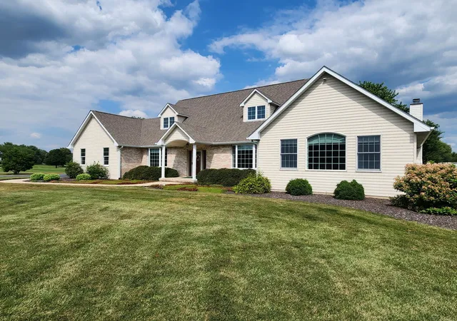 Photo 3 of Single family home for sale at 26743 S Winfield Rd, Monee, IL 60449 | MLS# 12711291 | Listing updated on 2026-08-02