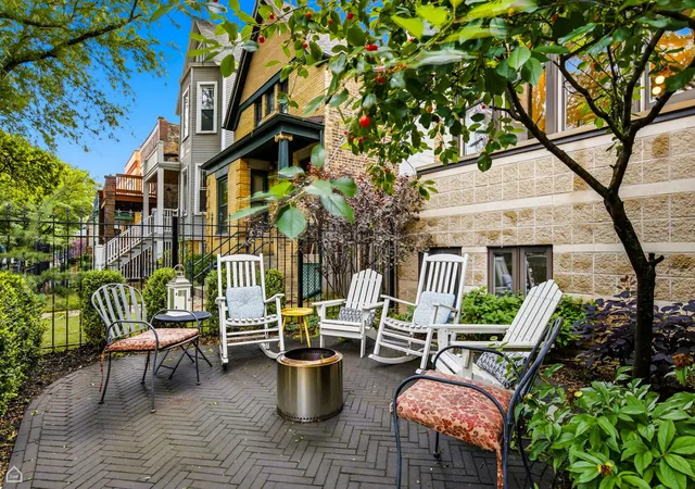 Photo 3 of Single family home for sale at 1310 W Roscoe St, Chicago, IL 60657 | MLS# 12711301 | Listing updated on 2026-09-24