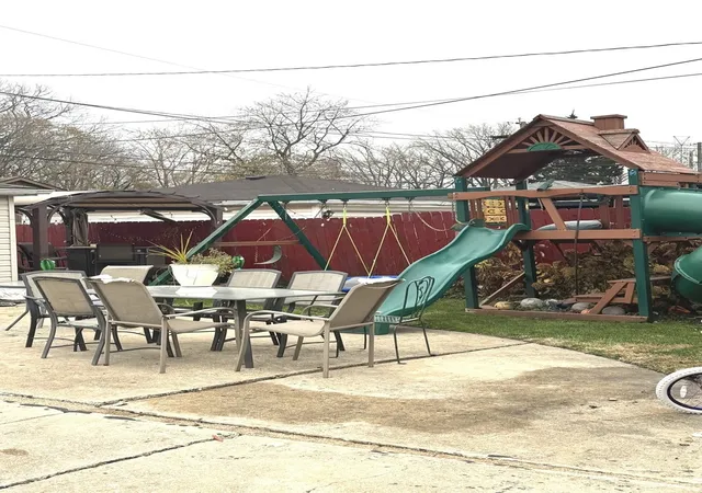 28th image of 14241 S Marquette Ave, Chicago, IL 60633 | MLS# 12711333