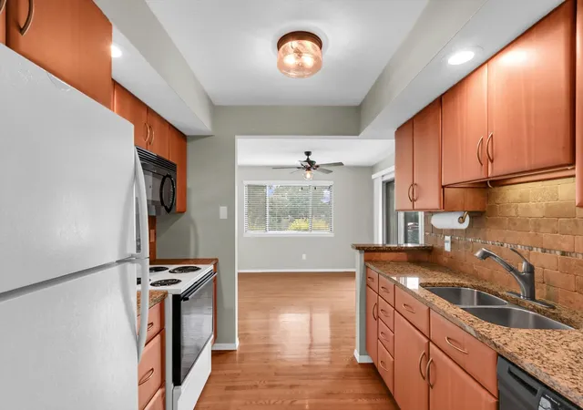 Photo 3 of Condo for sale at 2138 Harbortown Cir #2138, Champaign, IL 61821 | MLS# 12711399 | Listing updated on 2026-08-14