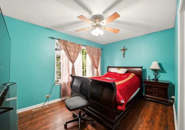 Photo 4 of Townhouse for sale at 308 Windcrest Ct #308, Bolingbrook, IL 60440 | MLS# 12711475 | Listing updated on 2026-10-02