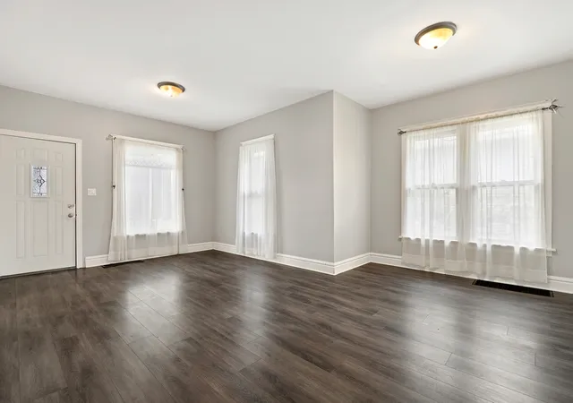 Photo 1 of Single family home for sale at 409 Linden Ave, Joliet, IL 60433 | MLS# 12711515 | Listing updated on 2026-09-24