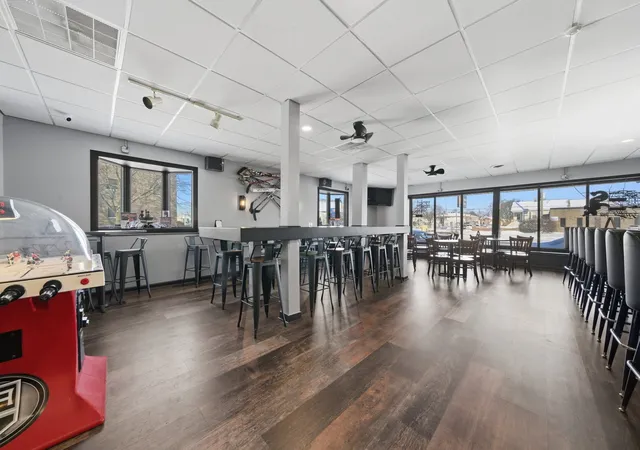 Listing Photo 4 - Condo for sale in building located at 7455 W Irving Park Rd, Chicago, IL 60634