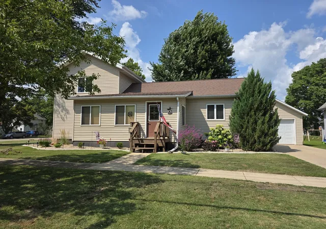 1st image of 312 W 6th St, Prophetstown, IL 61277 | MLS# 12711538