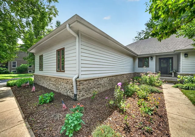 1st image of 10293 E Hickory Ridge Dr, Rochelle, IL 61068 | MLS# 12711539