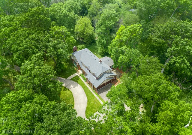 78th image of 4 Auburn Ln, Barrington Hills, IL 60010 | MLS# 12711547