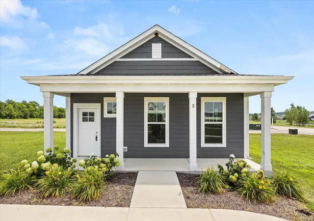 1st image of 3 Dogwood Wy, Ottawa, IL 61350 | MLS# 12711562