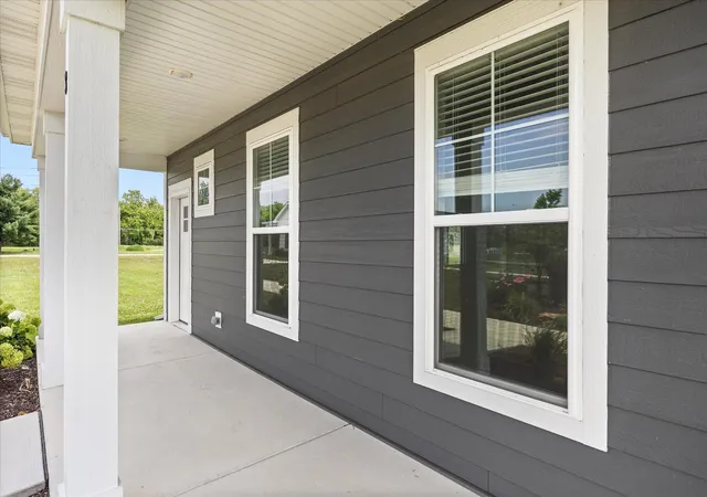 Photo 4 of Single family home for sale at 3 Dogwood Way, Ottawa, IL 61350 | MLS# 12711562 | Listing updated on 2026-08-30