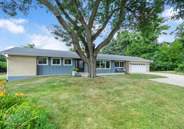 Photo 2 of Single family home for sale at 19w100 22nd Street, Lombard, IL 60148 | MLS# 12711577 | Listing updated on 2026-08-11