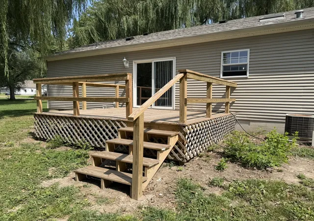 Photo 2 of Single family home for sale at 527 W 6th Street, Centralia, IL 62801 | MLS# 12711752 | Listing updated on 2026-07-27