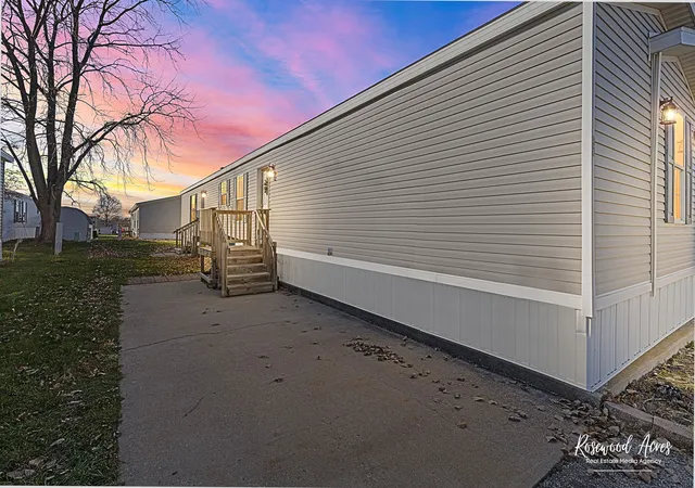2nd image of 30 Saint Michaels Dr, Bourbonnais, IL 60914 | MLS# 12711875
