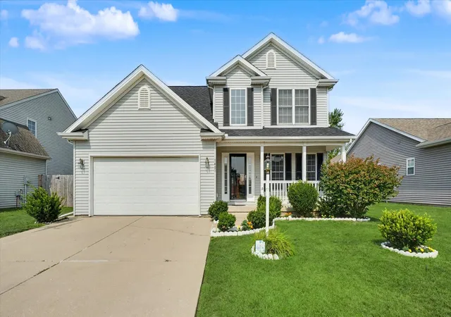 Photo 2 of Single family home for sale at 1401 Peppermill Ln, Champaign, IL 61822 | MLS# 12711978 | Listing updated on 2026-10-06