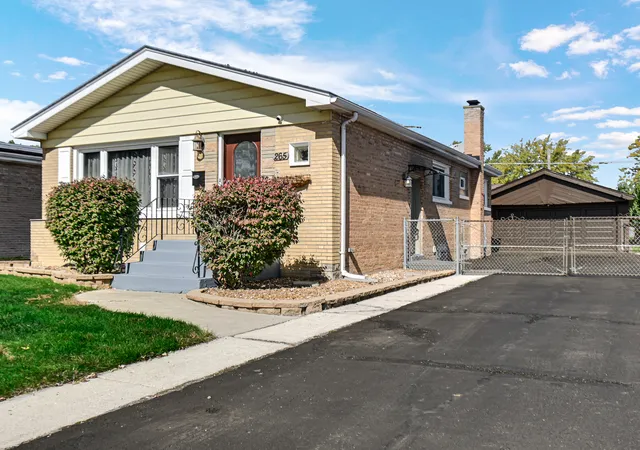 Photo 1 of Single family home for sale at 265 Chestnut Ave, South Chicago Heights, IL 60411 | MLS# 12711988 | Listing updated on 2026-10-21