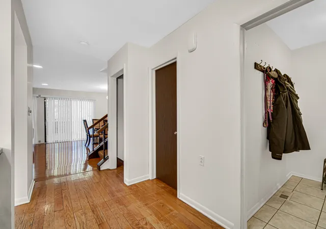 Photo 2 of Townhouse for sale at 3539 Golfview Dr #3539, Hazel Crest, IL 60429 | MLS# 12712003 | Listing updated on 2026-10-30