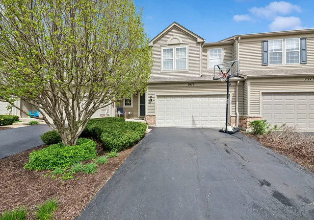 Townhouse for sale at 2977 Peachtree Cir, Aurora, IL 60502 | MLS# 12712005