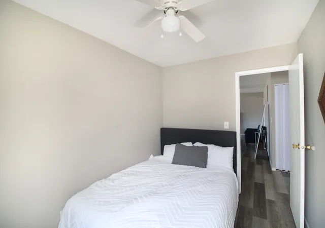 5th image of 618 Dogwood Dr, Champaign, IL 61821 | MLS# 12712015