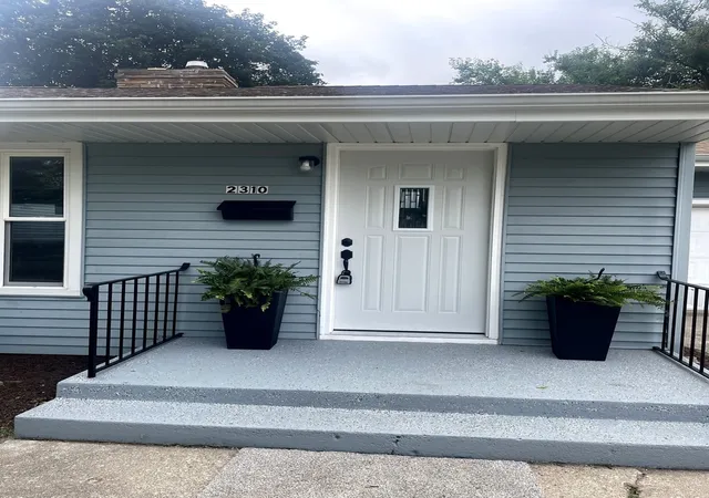 2nd image of 2310 N Winnebago St, Rockford, IL 61103 | MLS# 12712043