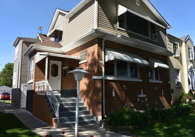 2nd image of 7030 W Wrightwood Ave, Chicago, IL 60707 | MLS# 12712061