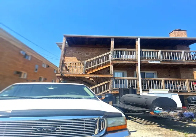 21st image of 3408 Warren Ave, Bellwood, IL 60104 | MLS# 12712144