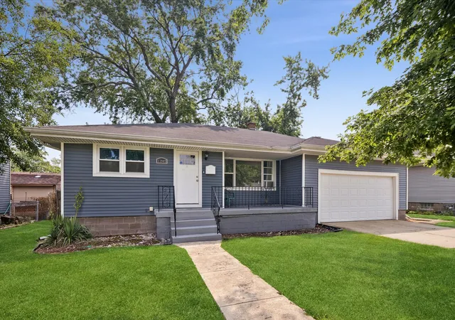 Photo 1 of Single family home for sale at 17947 William St, Lansing, IL 60438 | MLS# 12712171 | Listing updated on 2026-09-22