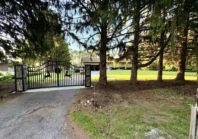 2nd image of 55 Dawn Ave, Plano, IL 60545 | MLS# 12712198