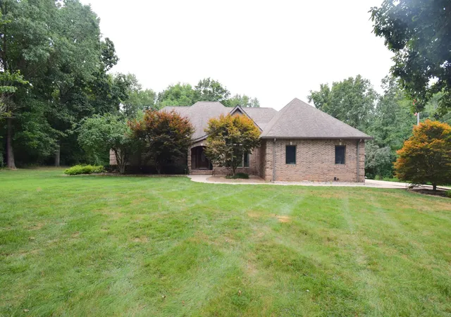 Photo 1 of Single family home for sale at 12183 E Hutchison Rd, Mt Vernon, IL 62864 | MLS# 12712252 | Listing updated on 2026-09-06