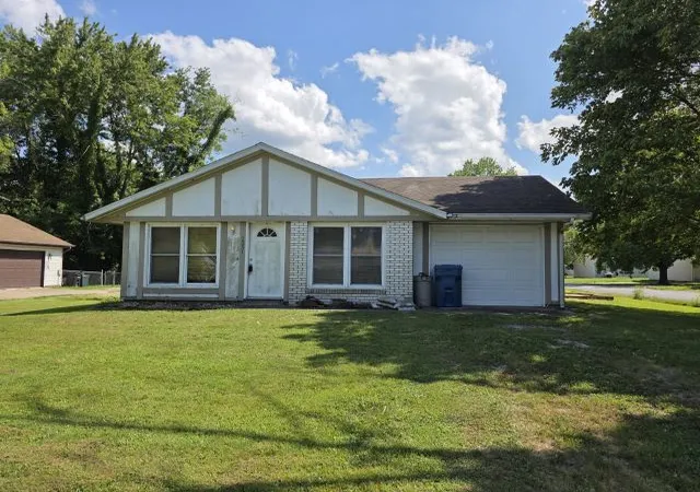 Photo 1 of Single family home for sale at 1351 Madira Way, Carbondale, IL 62901 | MLS# 12712356 | Listing updated on 2026-09-13