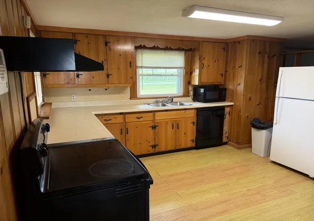 Photo 17 of Sale Pending at 4016 Valier Carpet Rd, Tamaroa, IL 62888 | MLS# 12712375 | Listing updated on 2026-07-22