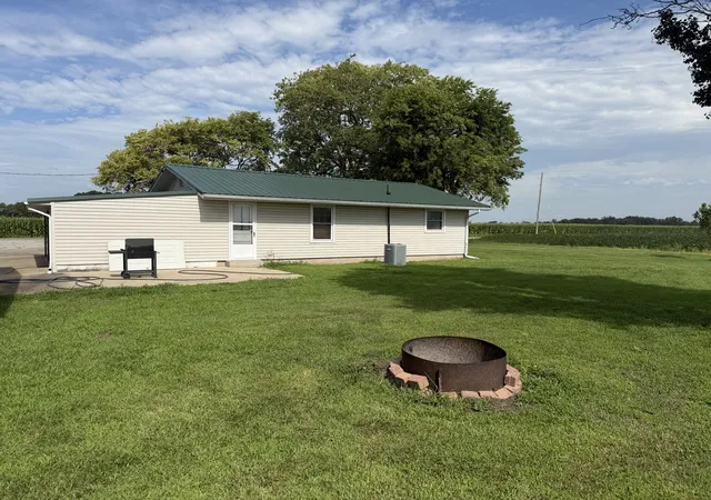 Photo 2 of Sale Pending at 4016 Valier Carpet Rd, Tamaroa, IL 62888 | MLS# 12712375 | Listing updated on 2026-07-22