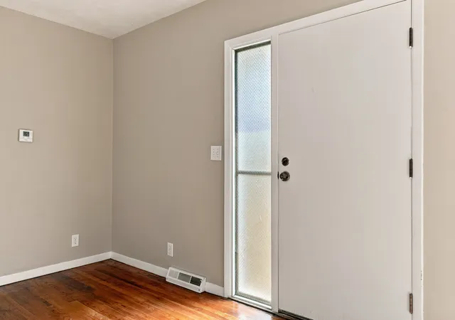 Photo 3 of Single family home for sale at 5011 48th Street, Moline, IL 61265 | MLS# 12712455 | Listing updated on 2026-09-02
