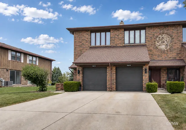 Photo 1 of Townhouse for sale at 1354 W Byron Ave #B, Addison, IL 60101 | MLS# 12712475 | Listing updated on 2026-08-27