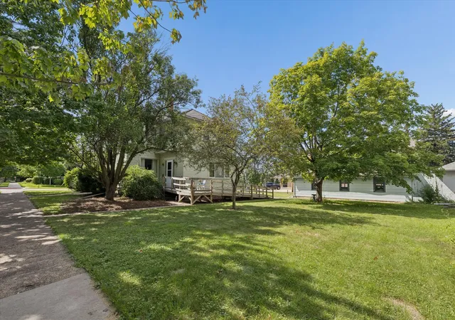Listing Photo 5 - Condo for sale in building located at 119 W N St, Geneseo, IL 61244