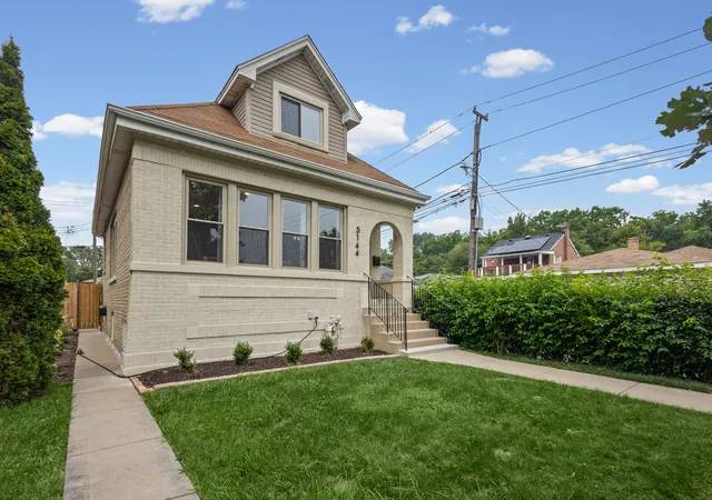 Photo 3 of Single family home for sale at 5144 N Kolmar Ave, Chicago, IL 60630 | MLS# 12712537 | Listing updated on 2026-08-26