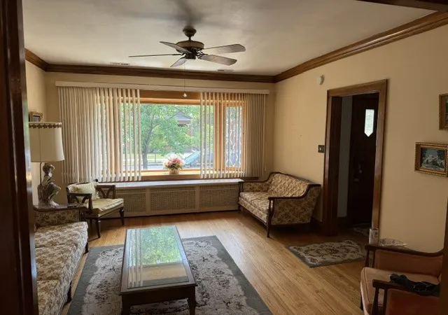 Photo 2 of Single family home for sale at 5330 W Melrose St, Chicago, IL 60641 | MLS# 12712573 | Listing updated on 2026-09-21