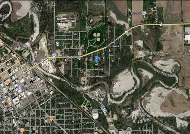 Photo 3 of Land for sale at 40 S Johanna Ave, Freeport, IL 61032 | MLS# 12712583 | Listing updated on 2026-08-11