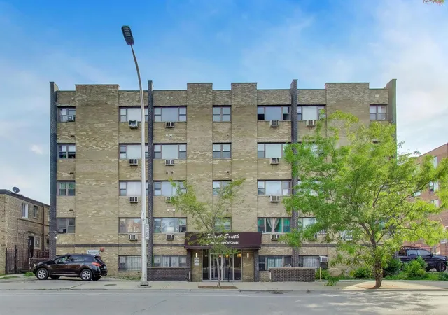 1st image of 7854 S South Shore Dr #502, Chicago, IL 60649 | MLS# 12712604