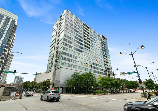 1st image of 659 W Randolph St #1016, Chicago, IL 60661 | MLS# 12712605